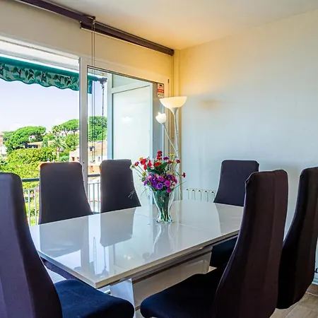 Apartment Llavaneres Ii