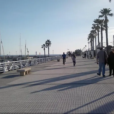 아파트 Llavaneres Ii *